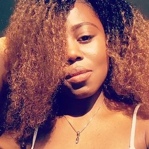 Meet your Posher, Divìñę